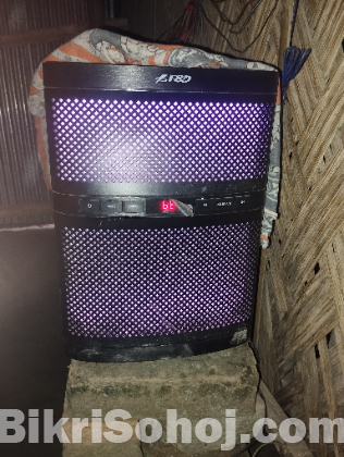 F8d হোম থিয়েটর